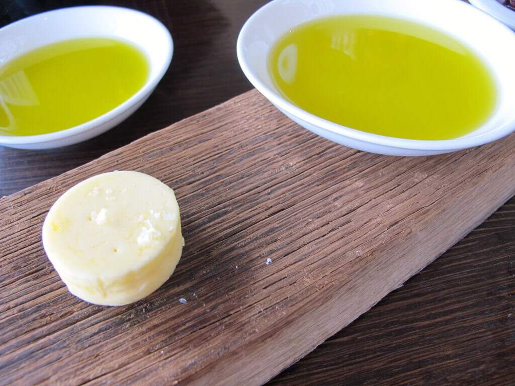 Azeite de oliva extravirgem e virgem: qual é a diferença?